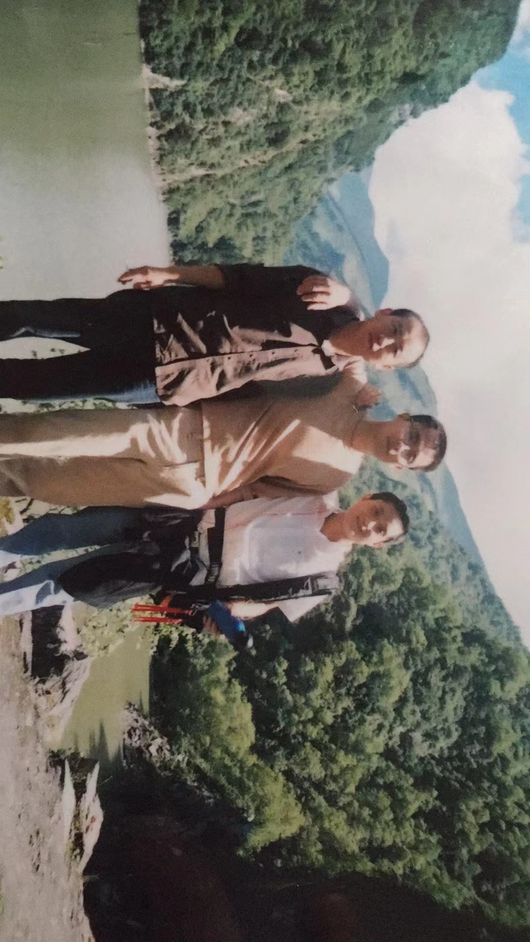 【云顶集团3118药业30周年人物专访】同心30载 同行云顶集团3118人——（二十二）冉宇：初心不改 永远奋斗